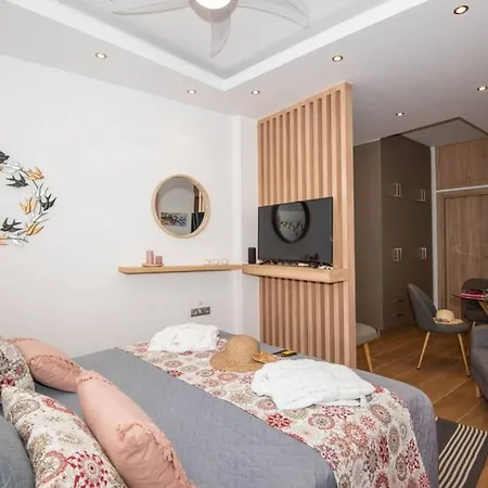 Lovebirds Apartment *