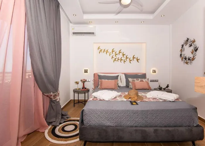 Lovebirds * Ρέθυμνο