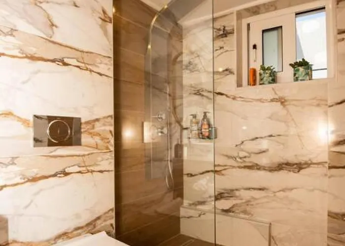 Lovebirds Ρέθυμνο