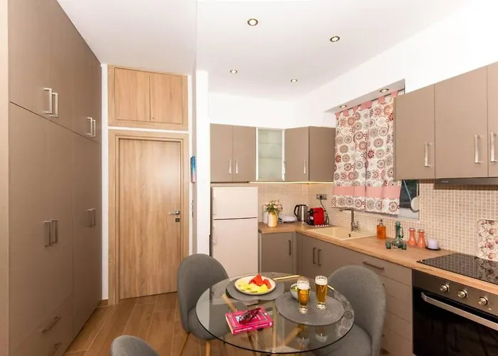 Lovebirds Διαμέρισμα *